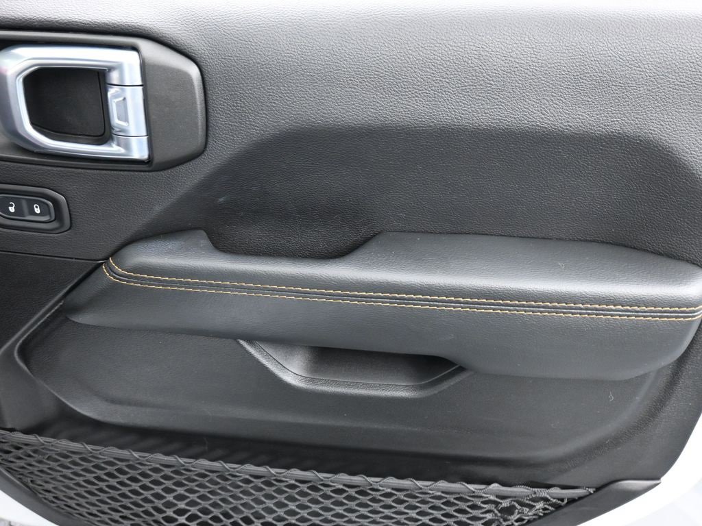 Used 2021 Jeep Wrangler Unlimited Sahara image 17
