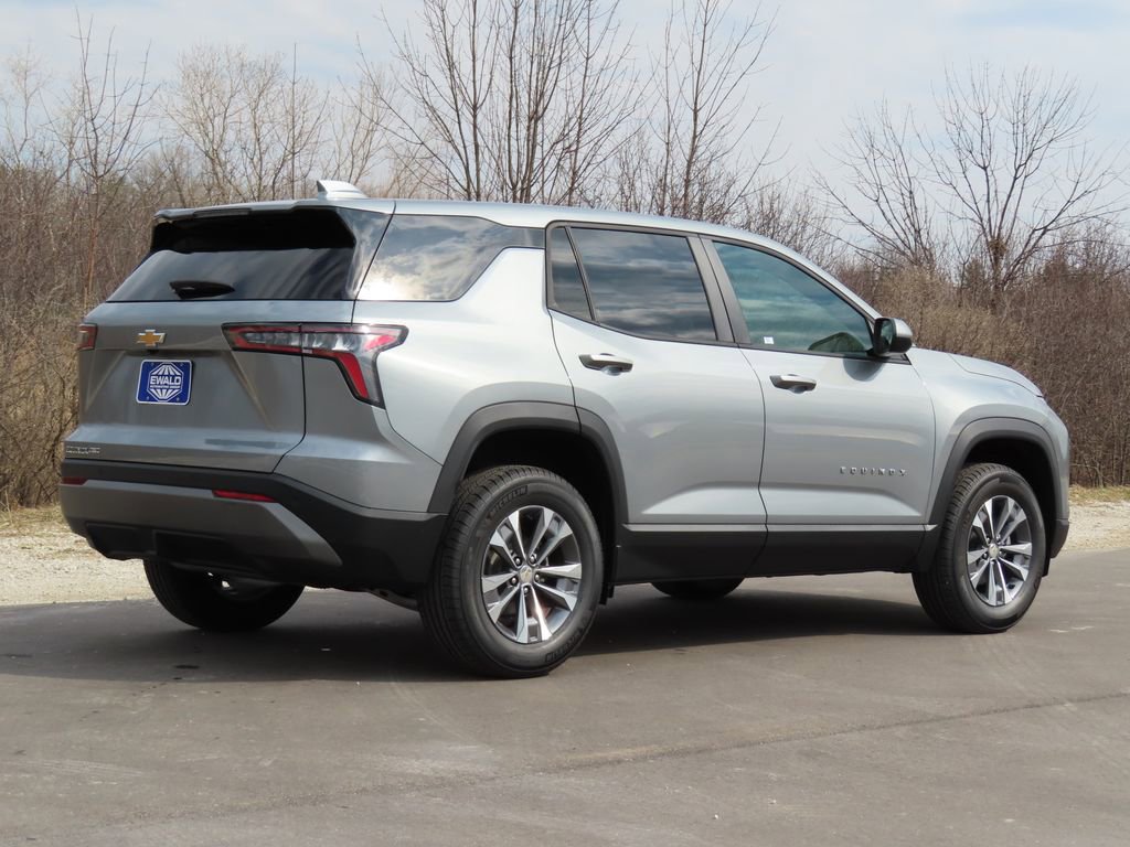 New 2026 Chevrolet Equinox LT AWD/4WD image 3