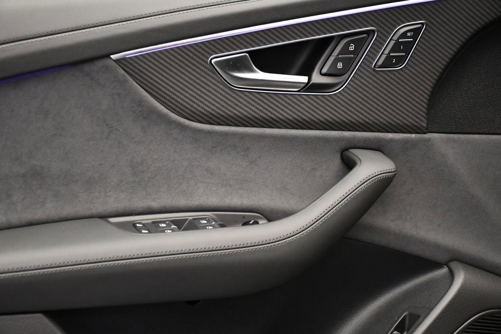 New 2026 Audi RS Q8 performance image 31