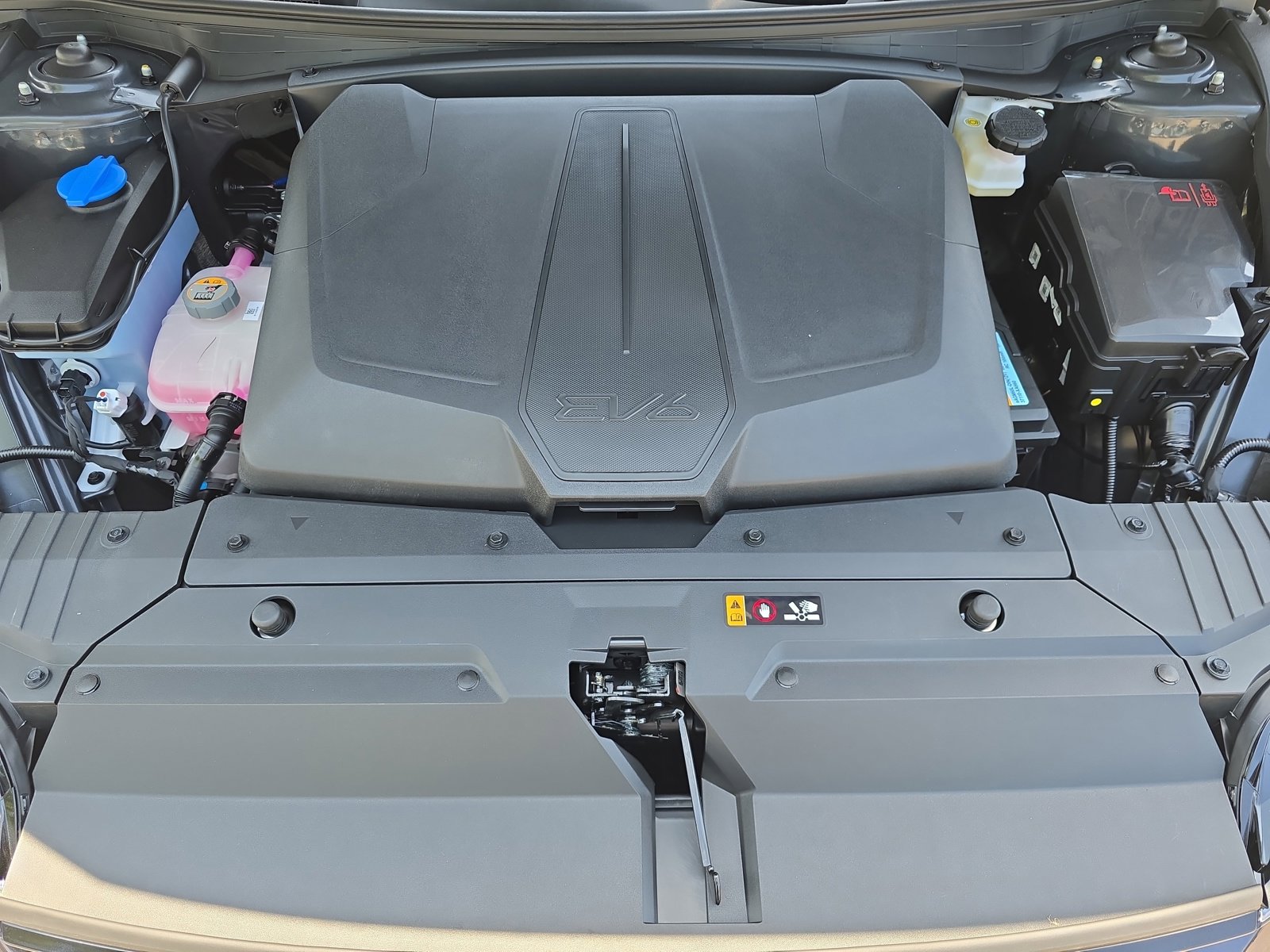 New 2025 Kia EV6 Wind image 27