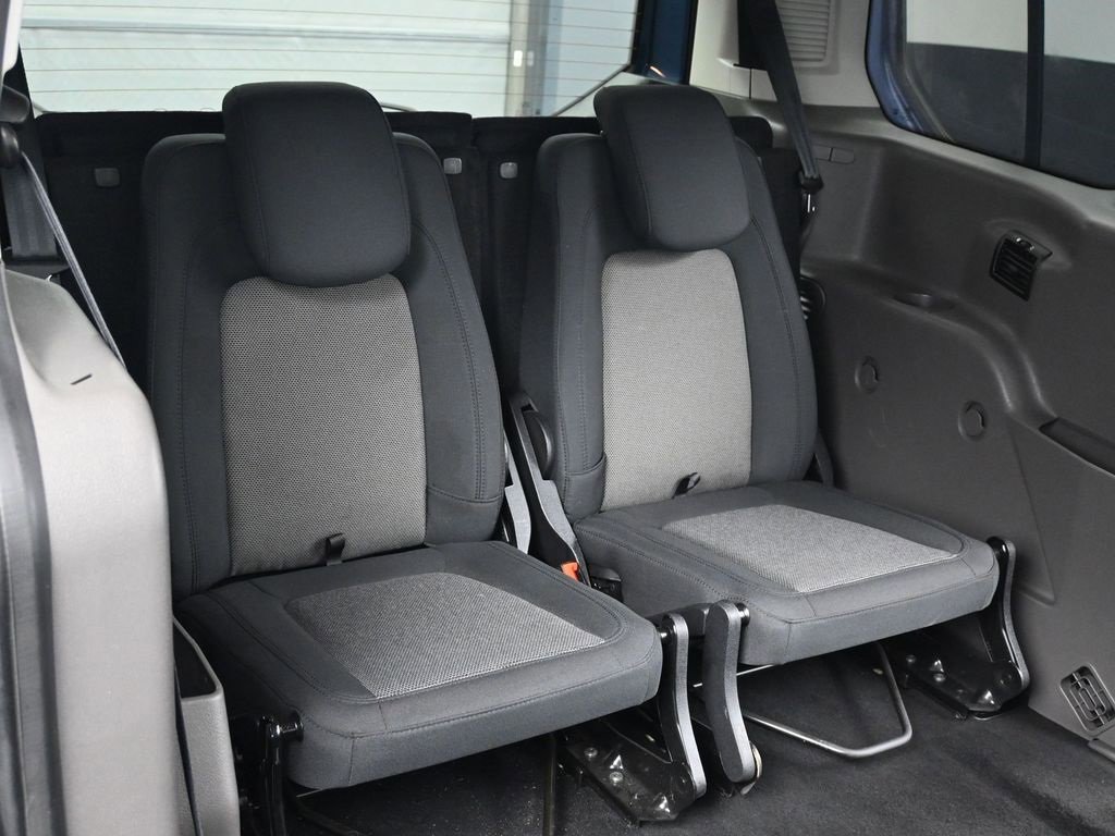Used 2022 Ford Transit Connect XL image 28