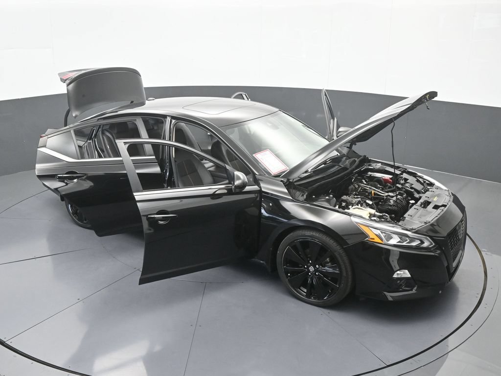 Used 2022 Nissan Altima 2.5 SR w/ Midnight Edition Package FWD image 67