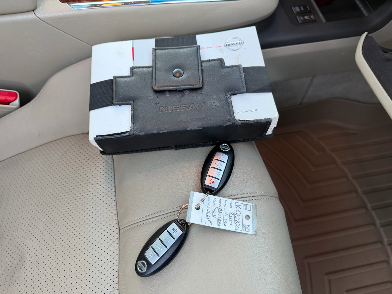 Used 2010 Nissan Murano LE w/ Navigation Pkg image 26