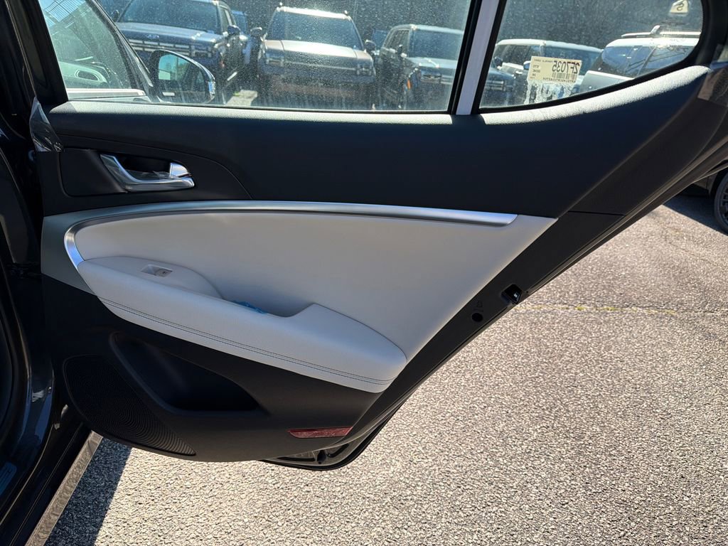 New 2026 Genesis G70 2.5T image 16