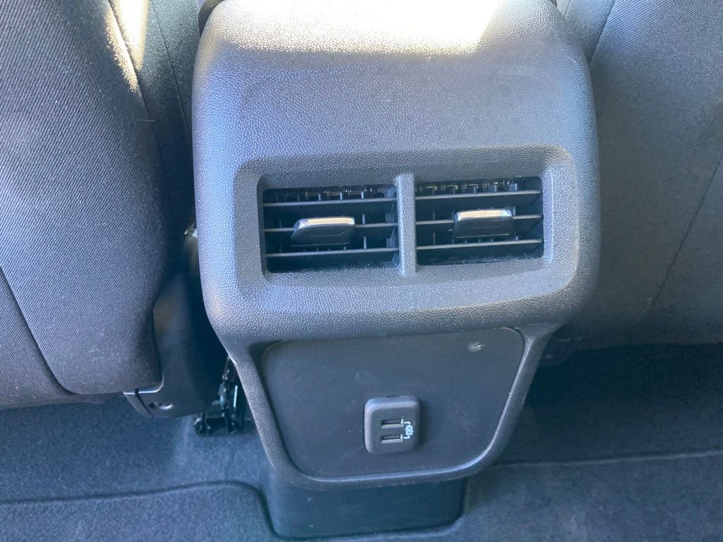 Used 2023 Chevrolet Equinox LS w/ LS Convenience Package image 22