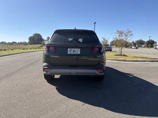 Used 2025 Hyundai Tucson SEL FWD image 4