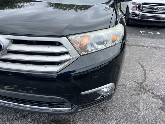 Used 2012 Toyota Highlander Limited w/ Tow Pkg FWD image 9