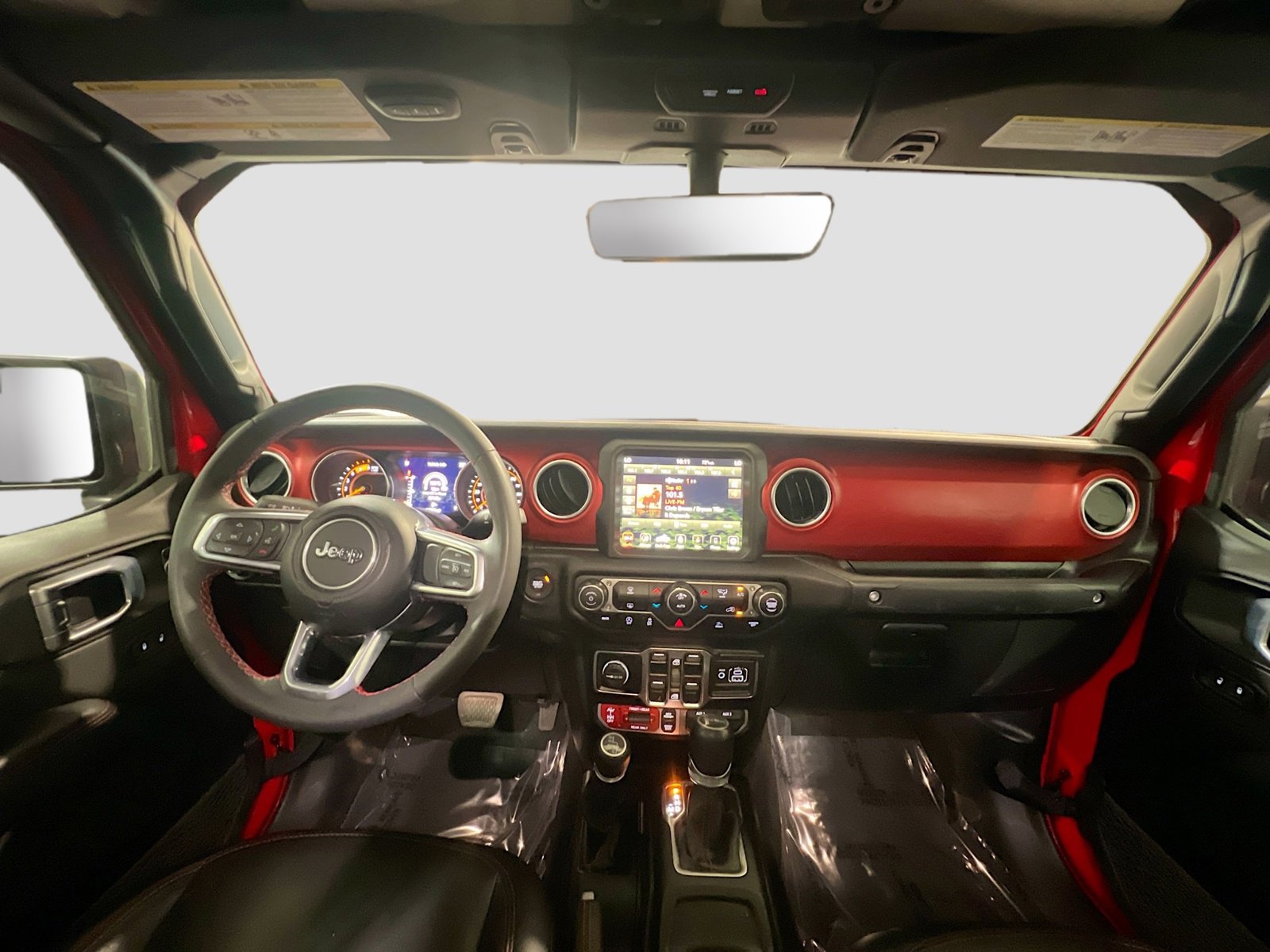 Used 2023 Jeep Gladiator Rubicon w/ LED Lighting Group image 16