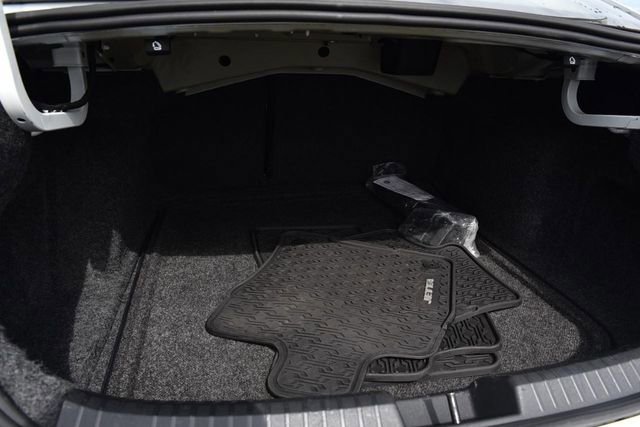 Used 2025 Volkswagen Jetta SEL image 25