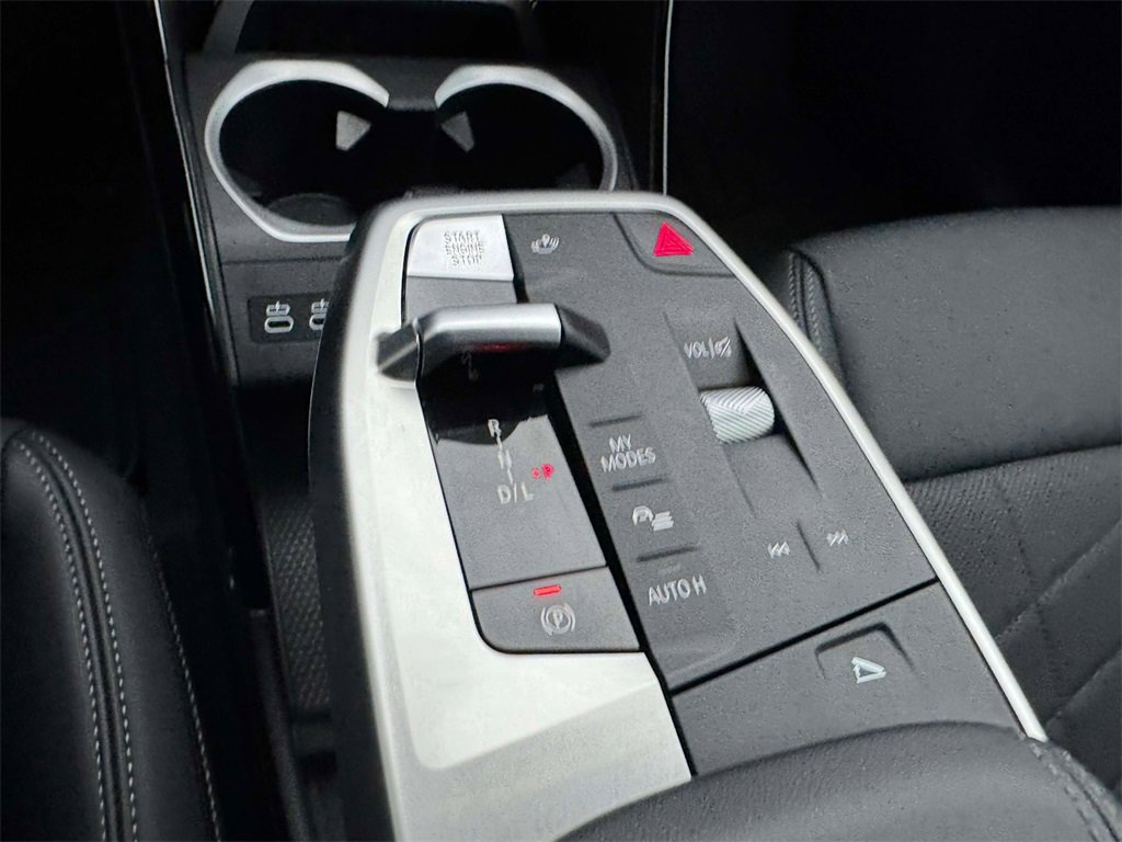 Certified 2025 BMW X1 xDrive28i w/ Premium Package image 18