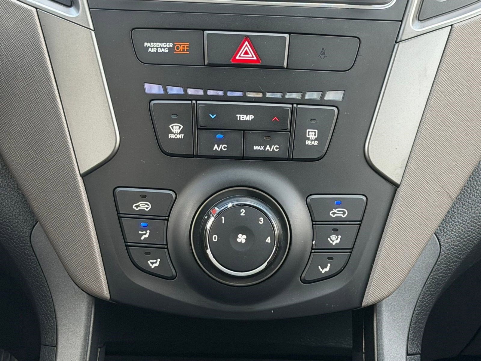 Used 2018 Hyundai Santa Fe Sport FWD image 17