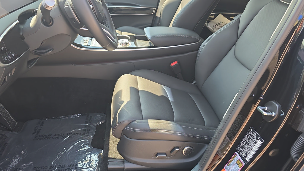 New 2026 Genesis GV70 2.5T AWD/4WD image 13