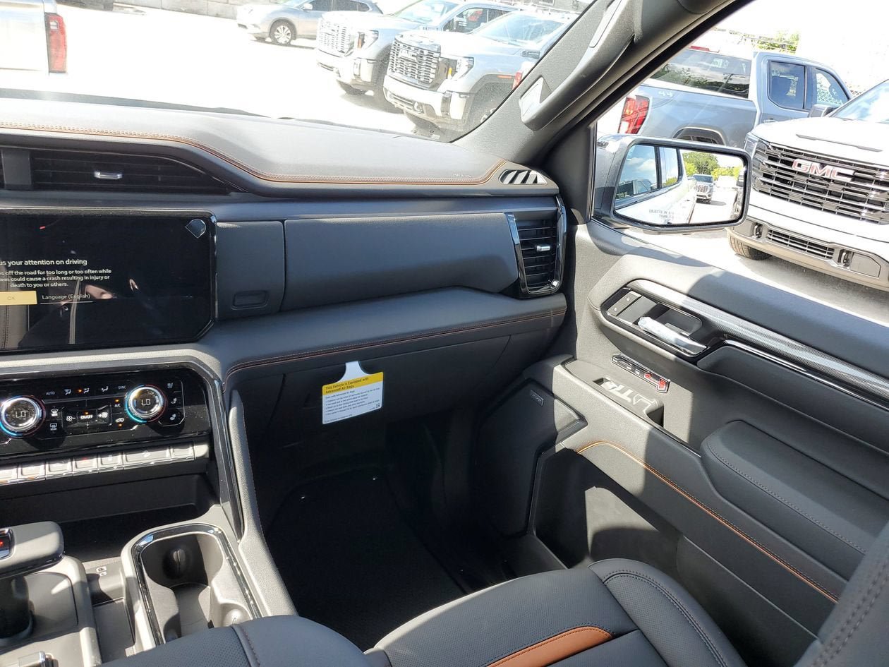 New 2026 GMC Sierra 1500 AT4 w/ AT4 Premium Package AWD/4WD image 16