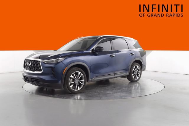 Used 2024 INFINITI QX60 Luxe image 3