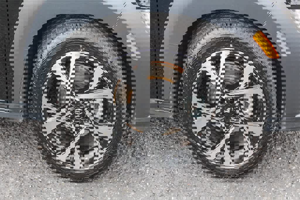 Certified 2022 Hyundai Kona Limited image 14