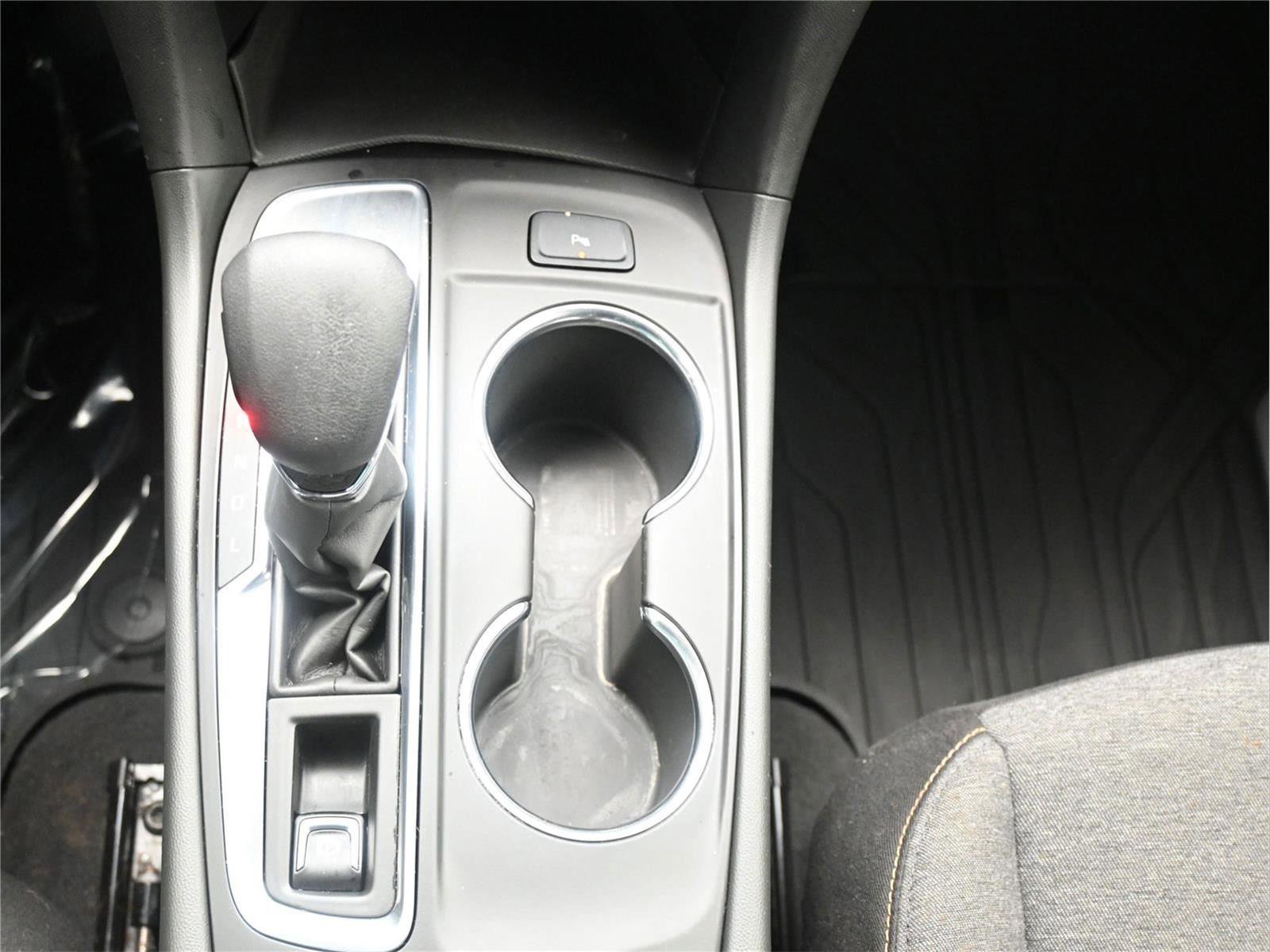 Used 2022 Chevrolet Equinox LT image 17