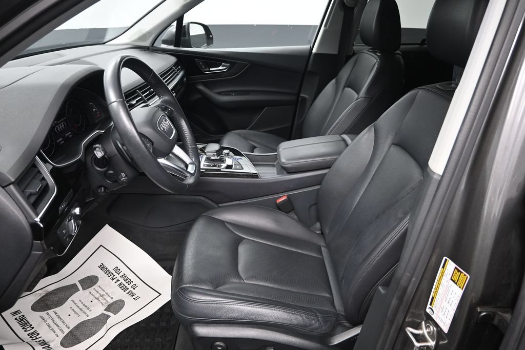 Used 2019 Audi Q7 3.0T Prestige w/ Prestige Package AWD/4WD image 15