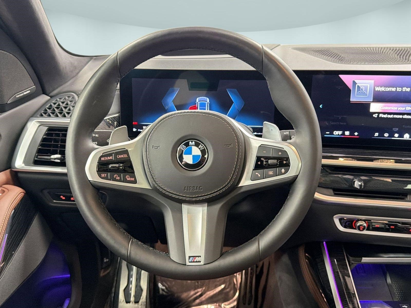 Certified 2024 BMW X7 xDrive40i w/ M Sport Package image 16
