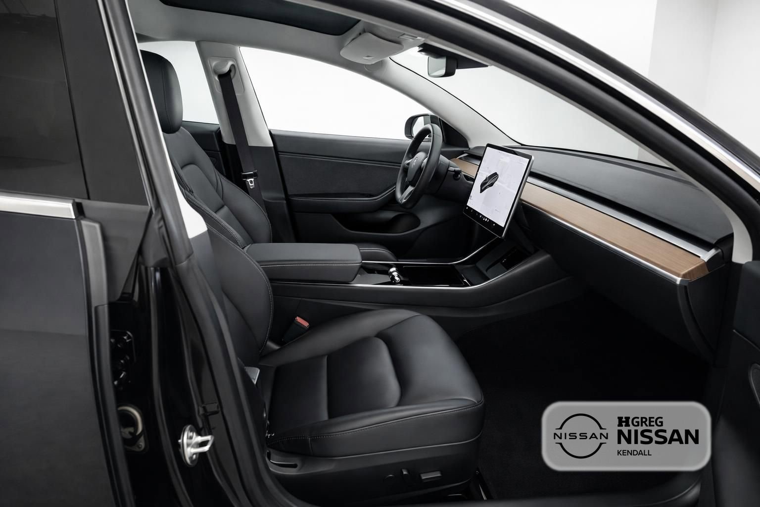 Used 2019 Tesla Model 3 Standard Range Plus RWD image 9
