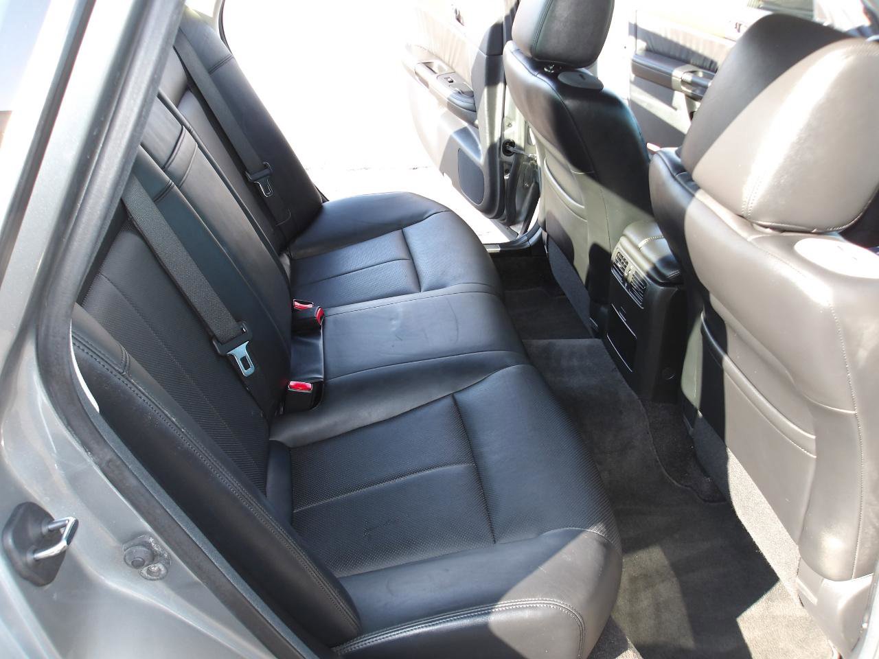Used 2007 INFINITI M35 x w/ Technology Pkg AWD/4WD image 11
