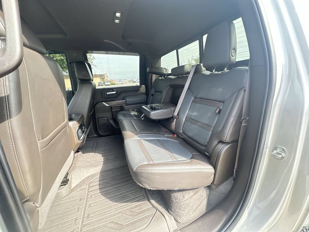 Used 2023 GMC Sierra 2500 Denali w/ Technology Package AWD/4WD image 25