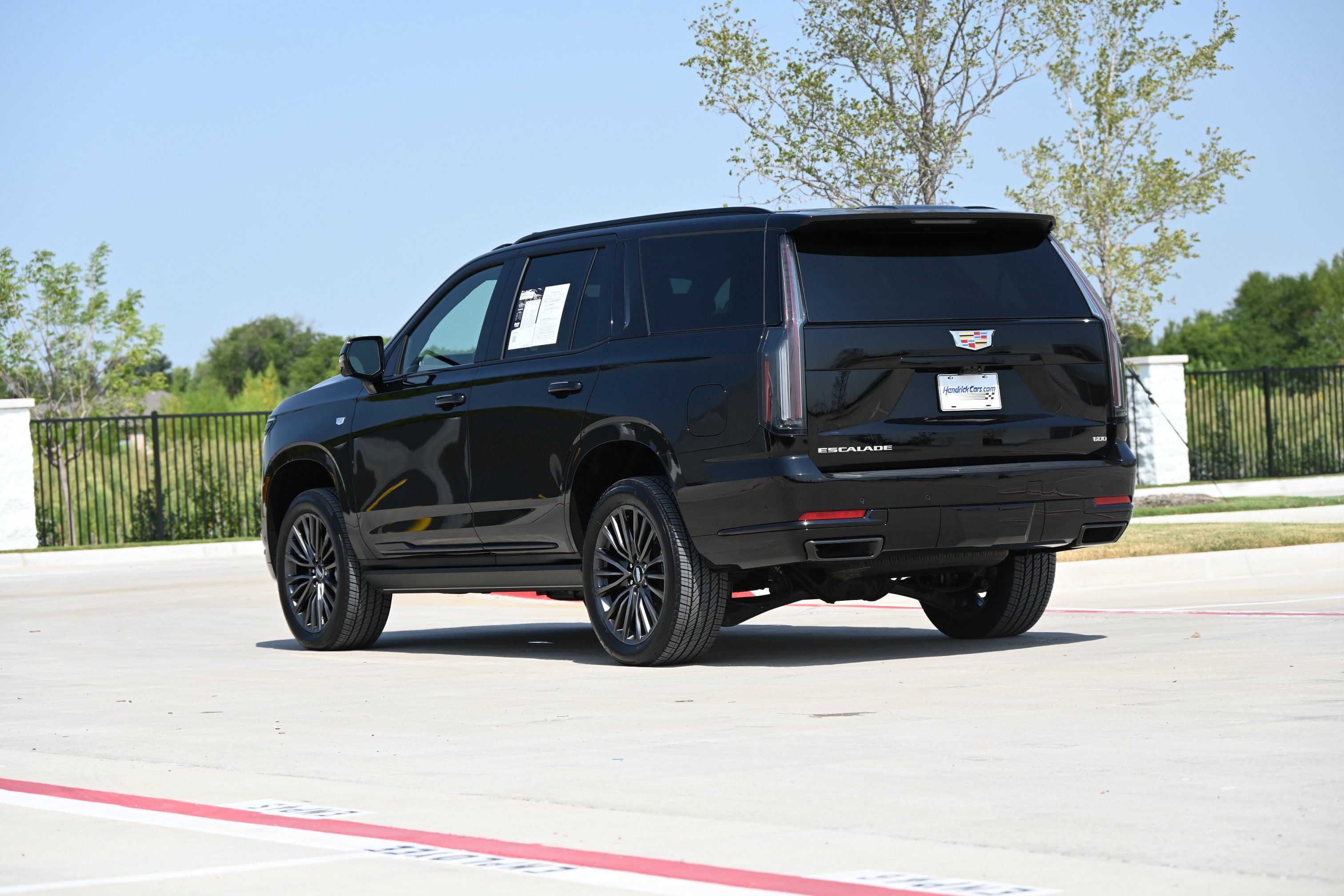 Used 2026 Cadillac Escalade Platinum Sport AWD/4WD image 7