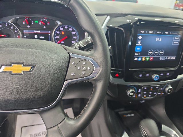 Used 2023 Chevrolet Traverse LT AWD/4WD image 18
