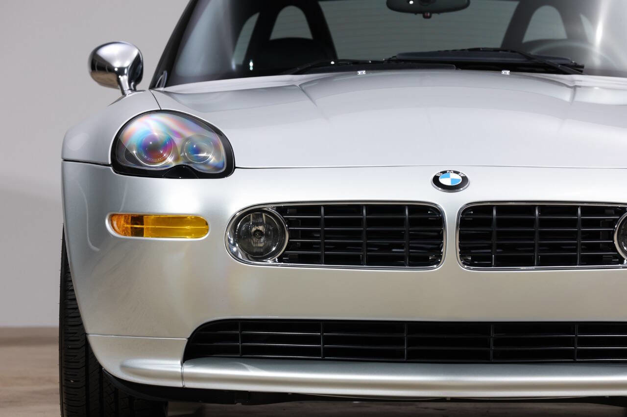 Used 2002 BMW Z8 image 10