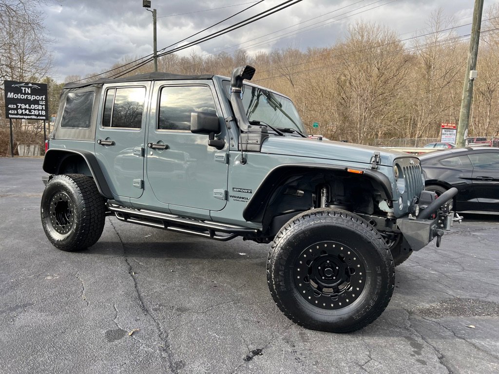 Used 2015 Jeep Wrangler Unlimited Sport image 68