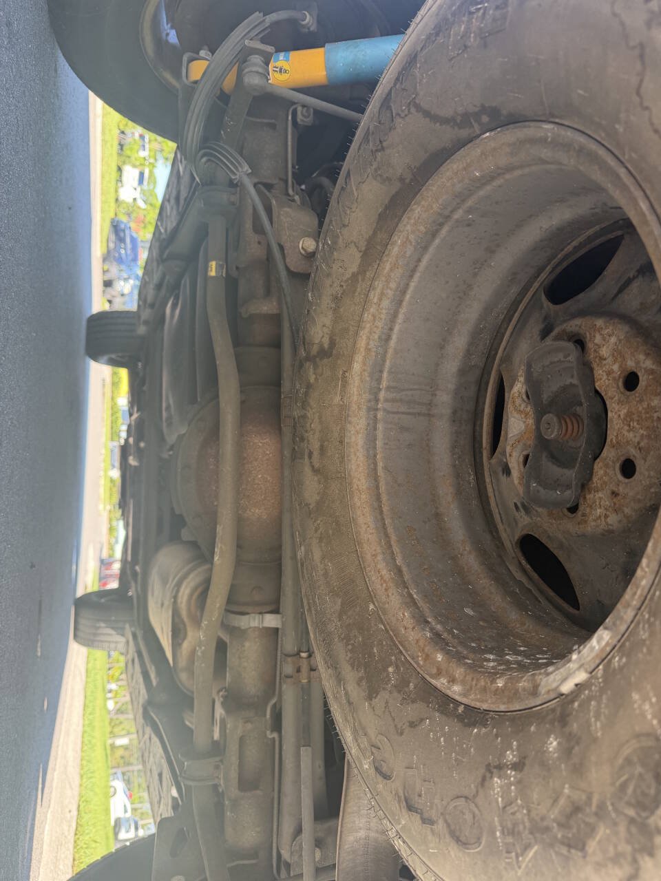 Used 2002 Chevrolet Tahoe LS AWD/4WD image 17