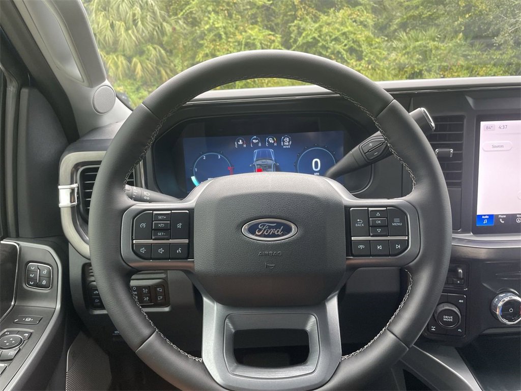 New 2026 Ford F350 Lariat w/ Black Appearance Package image 14