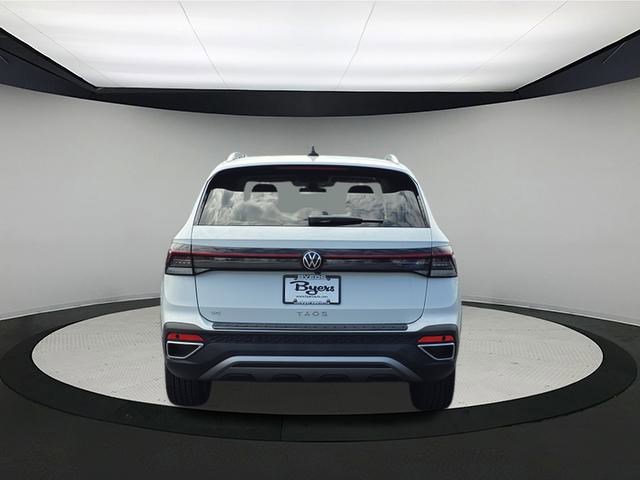 New 2025 Volkswagen Taos SE image 6