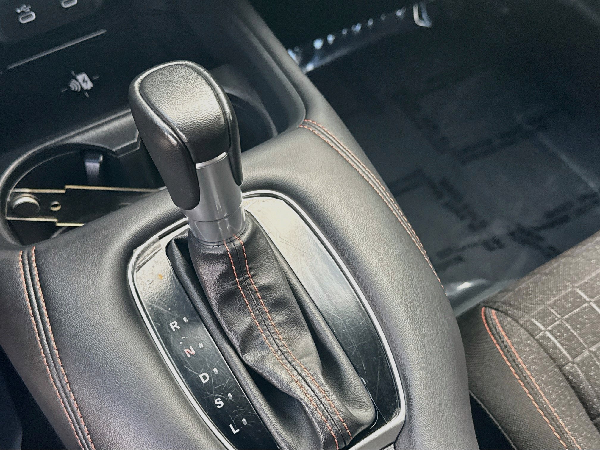 Certified 2026 Honda HR-V Sport image 15