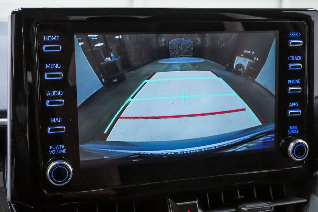 Used 2020 Toyota Corolla LE FWD image 22