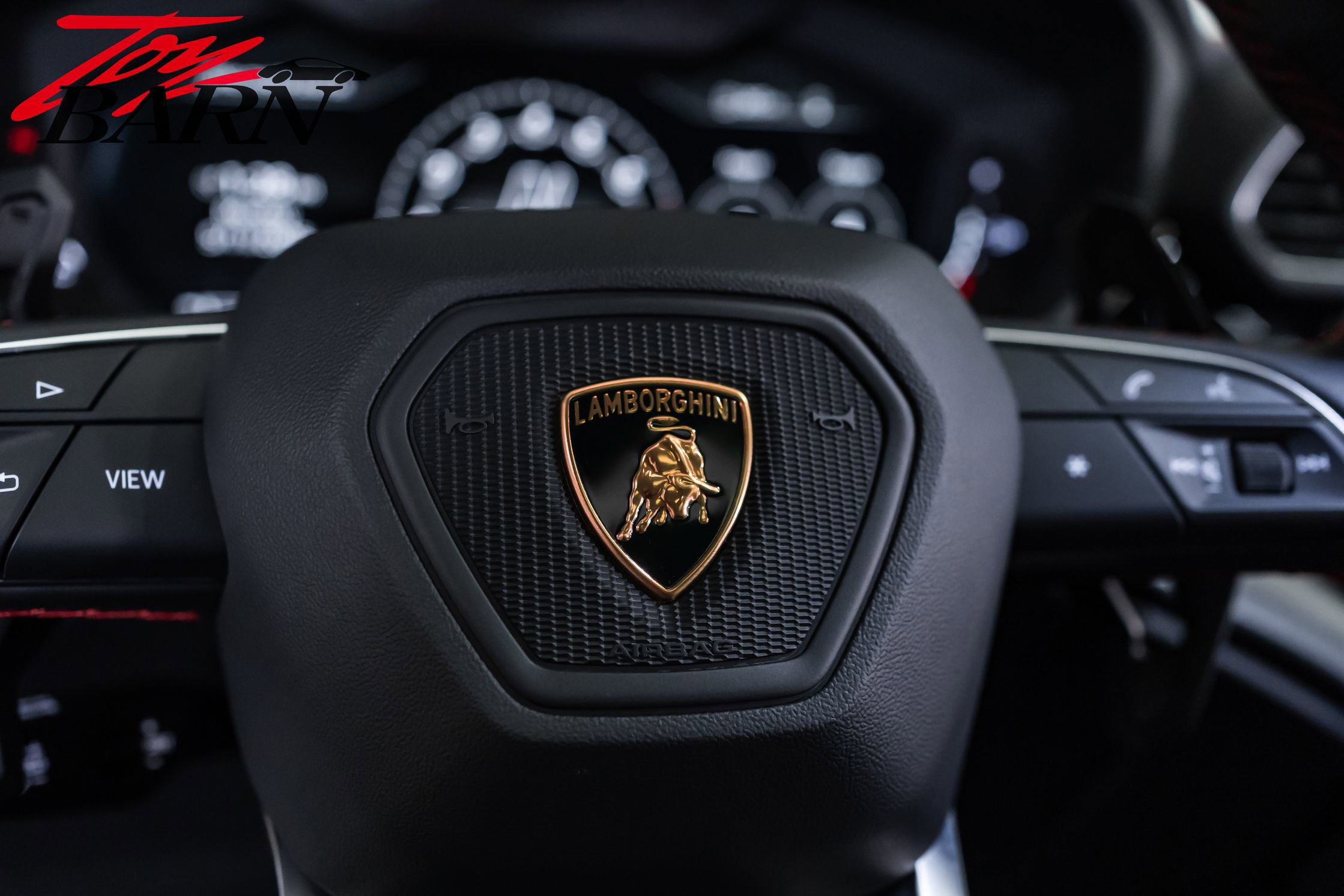 Used 2022 Lamborghini Urus AWD/4WD image 36