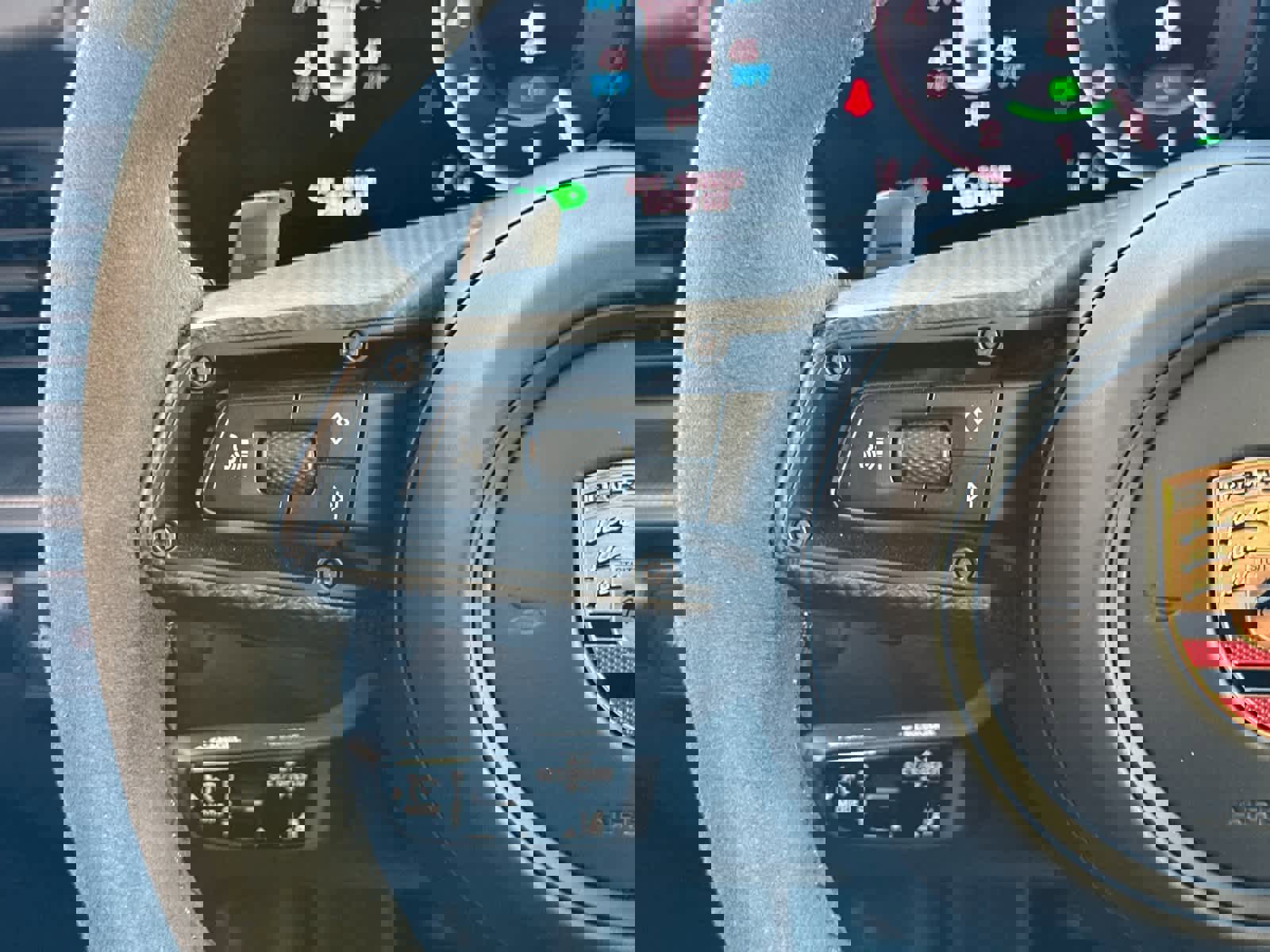 Used 2025 Porsche 911 Carrera GTS image 25