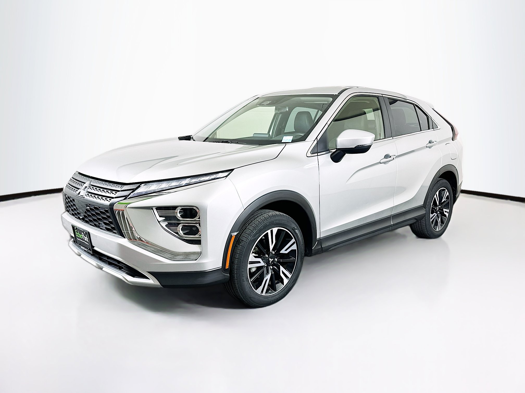 Used 2024 Mitsubishi Eclipse Cross SE AWD/4WD image 3