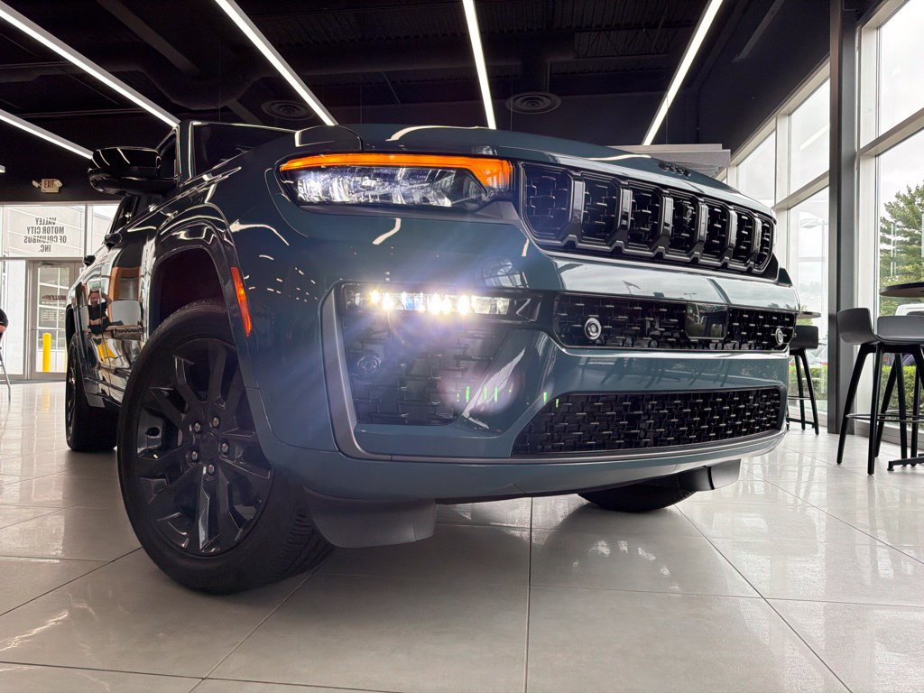 New 2026 Jeep Grand Cherokee Limited AWD/4WD image 52