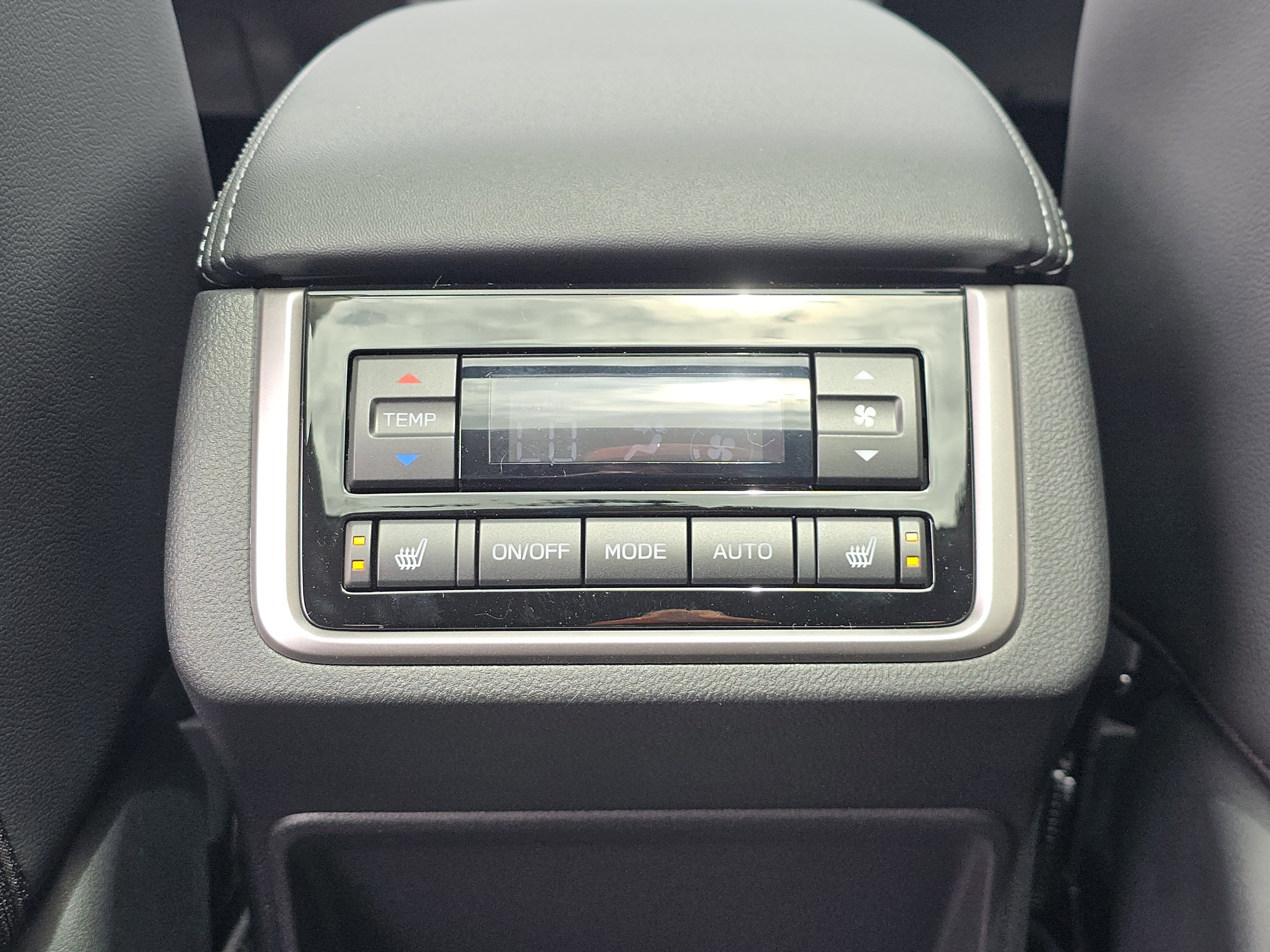 New 2026 Subaru Ascent Limited AWD/4WD image 20