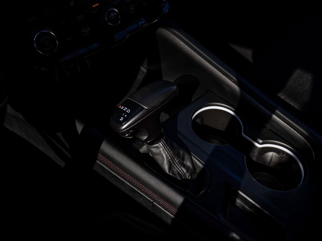 Used 2025 Dodge Durango GT image 22