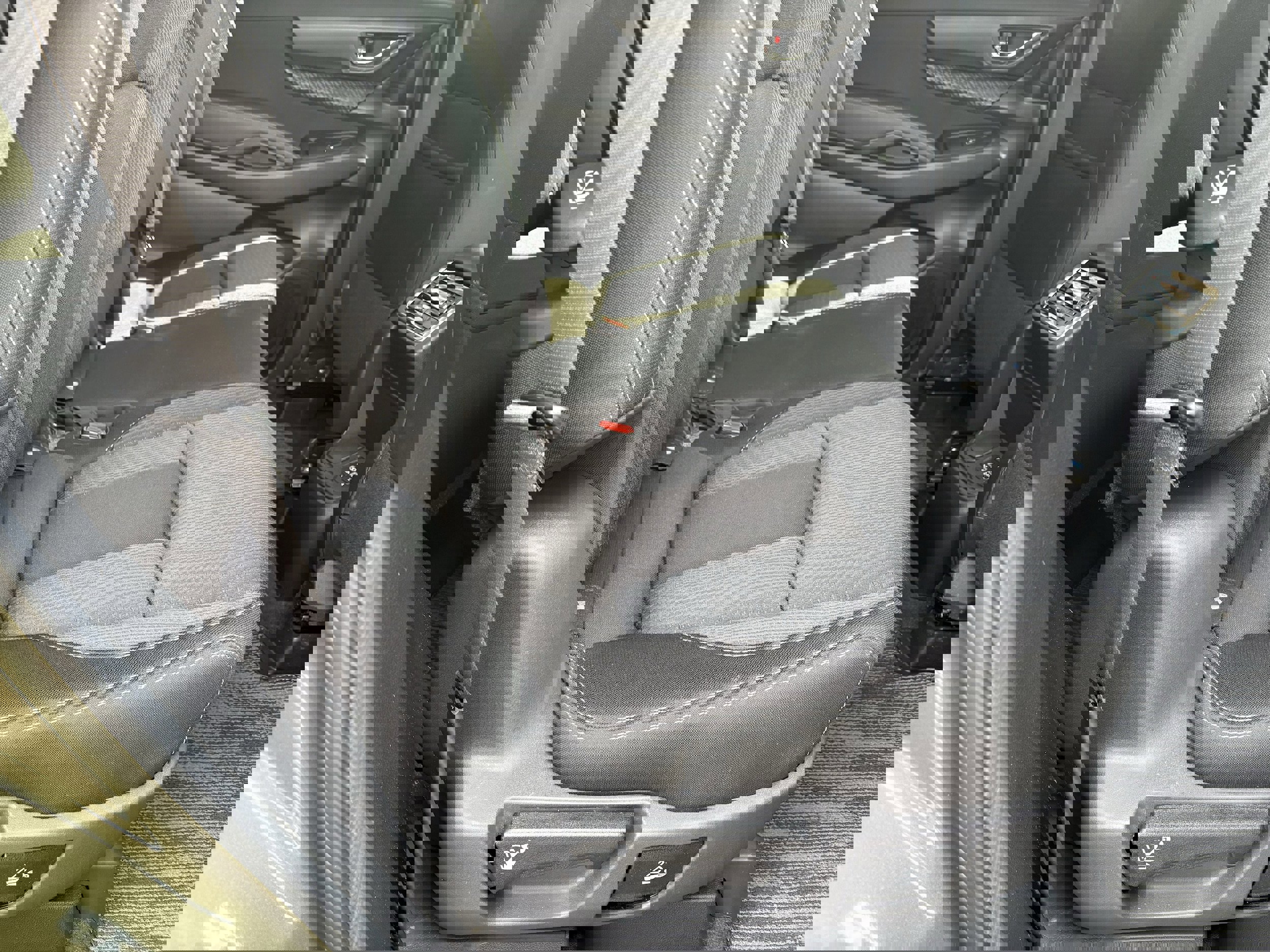 Certified 2025 Subaru Ascent Premium image 30