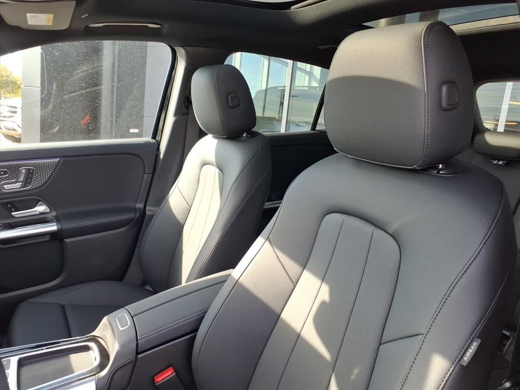 New 2026 Mercedes-Benz GLA 250 4MATIC image 12