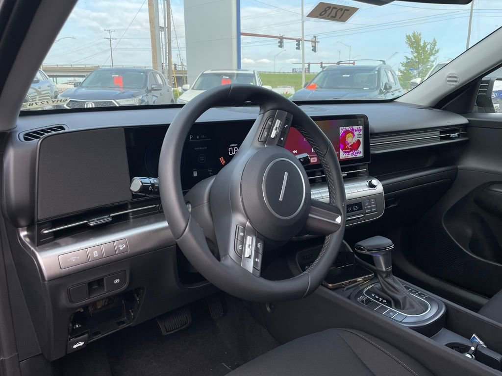 New 2026 Hyundai Kona SEL Sport FWD image 9