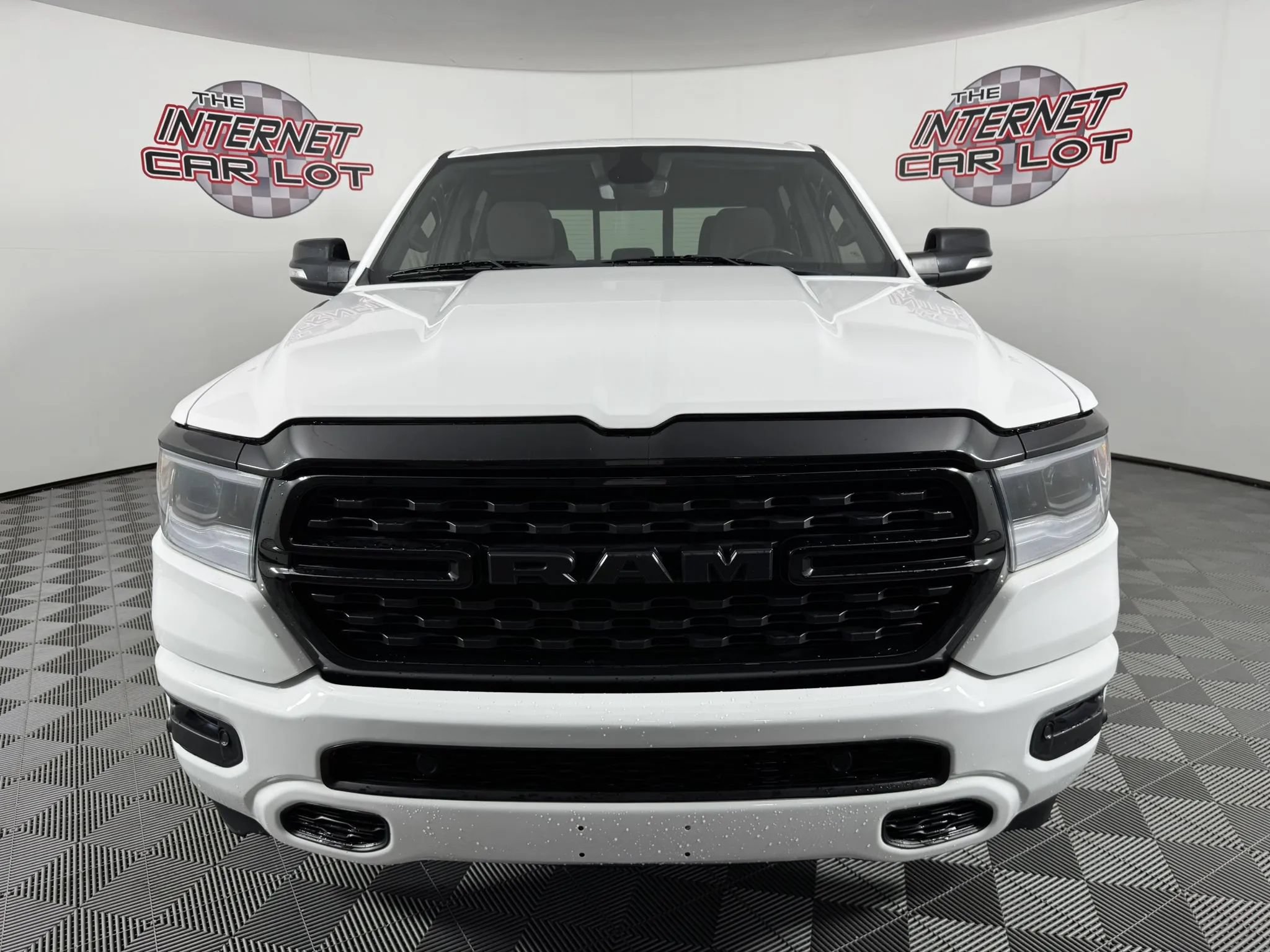 Used 2022 RAM 1500 Big Horn AWD/4WD image 2