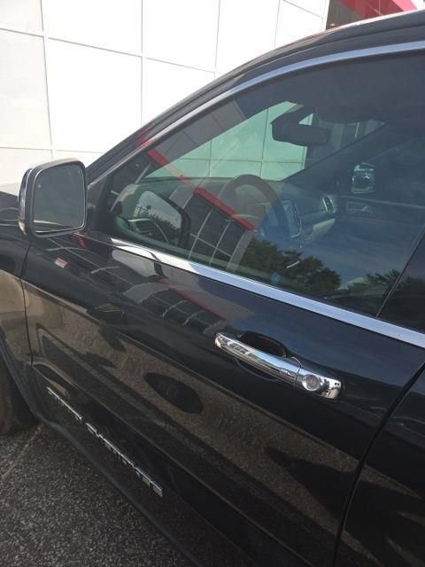 Used 2020 Jeep Grand Cherokee Limited RWD image 14