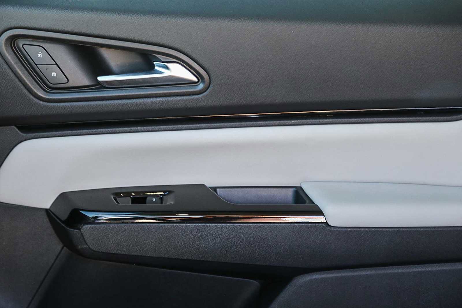 Certified 2025 Honda Prologue Touring image 18