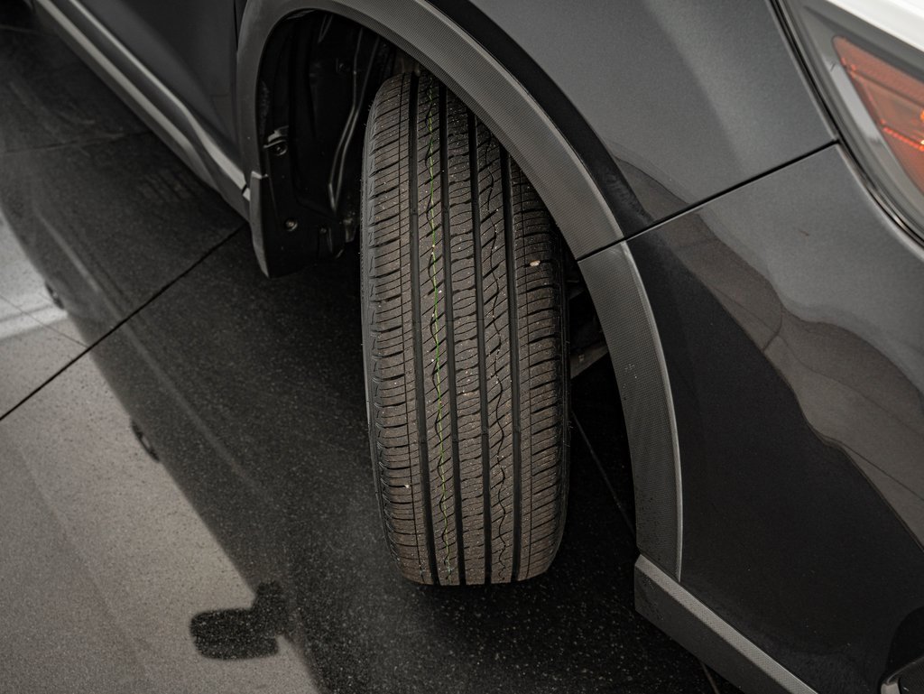 Used 2019 Subaru Forester Premium w/ All-Weather Package image 39