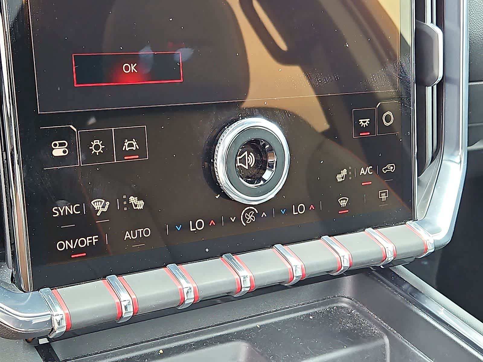 Certified 2024 GMC Acadia AT4 AWD/4WD image 23