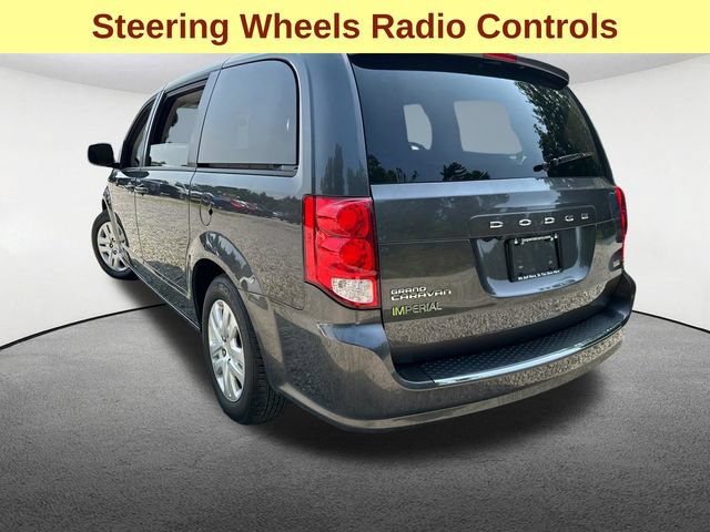 Used 2018 Dodge Grand Caravan SE w/ UConnect Hands-Free Group FWD image 10
