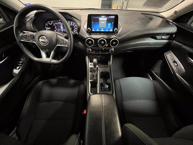 Used 2025 Nissan Sentra SV FWD image 17